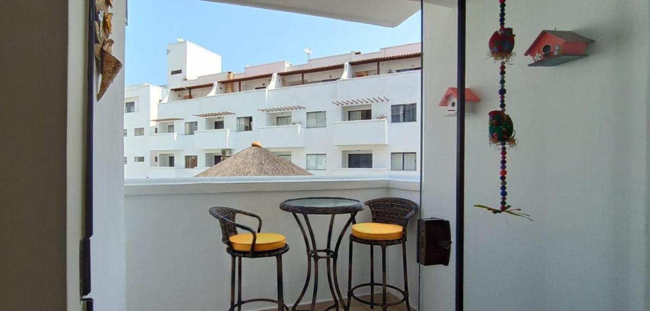 Apto Na Orla Da Praia Grande Com Piscina E Garagem Arraial do Cabo Eksteriør bilde